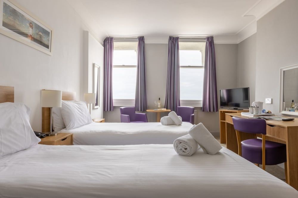 The Burlington Hotel Superior Twin Room