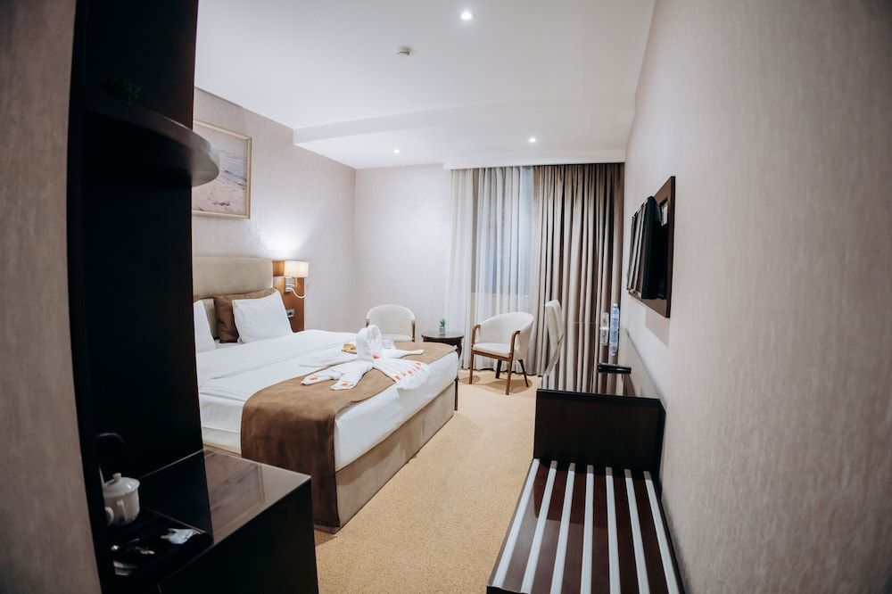 undefined Diamond Hotel Baku 10