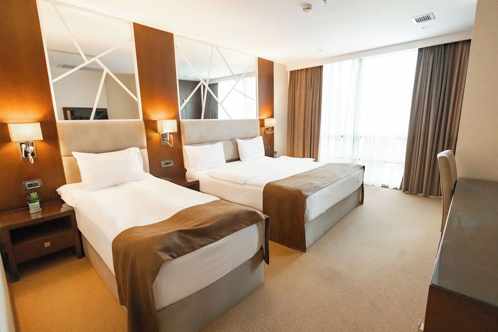 undefined Diamond Hotel Baku 2