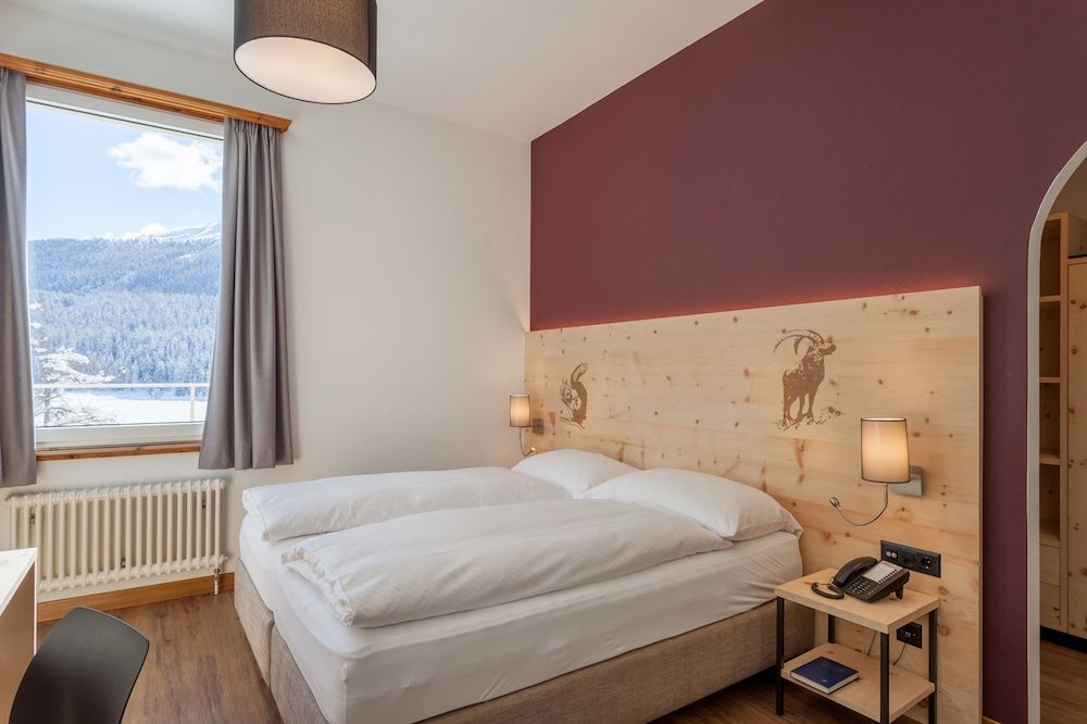 undefined Hotel Waldhaus am See 2