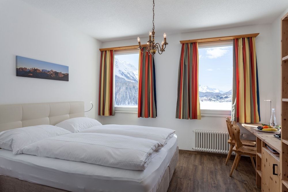 undefined Hotel Waldhaus am See 10