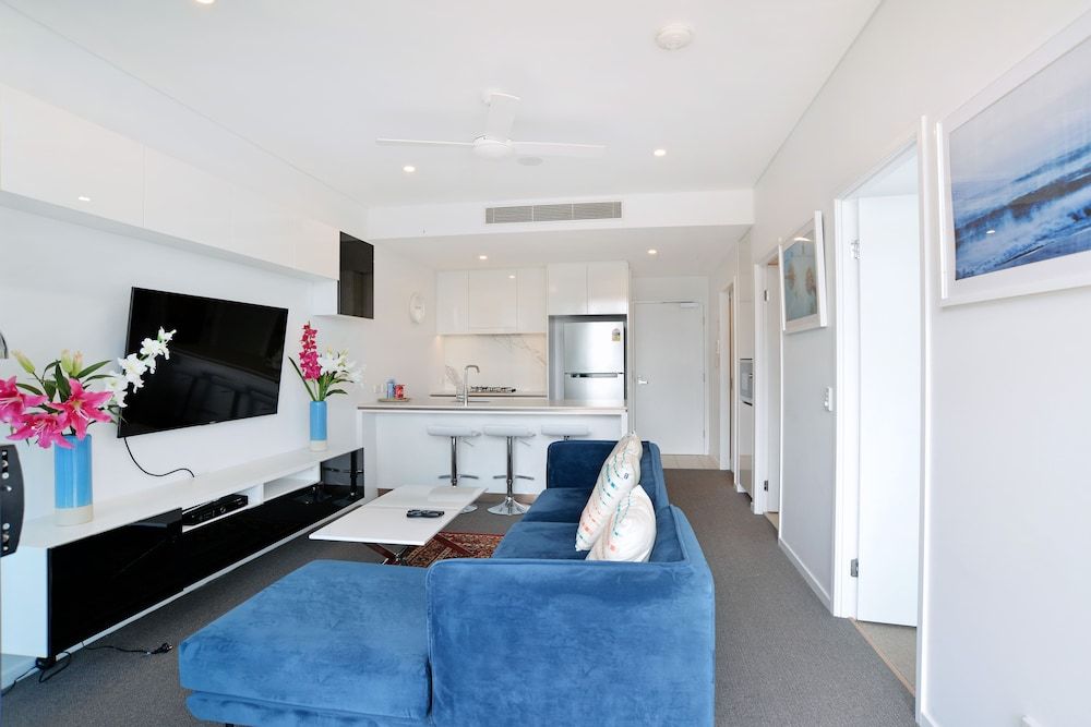 Hope Street Apartments by CLLIX 1 Bedroom Apartment City View 5