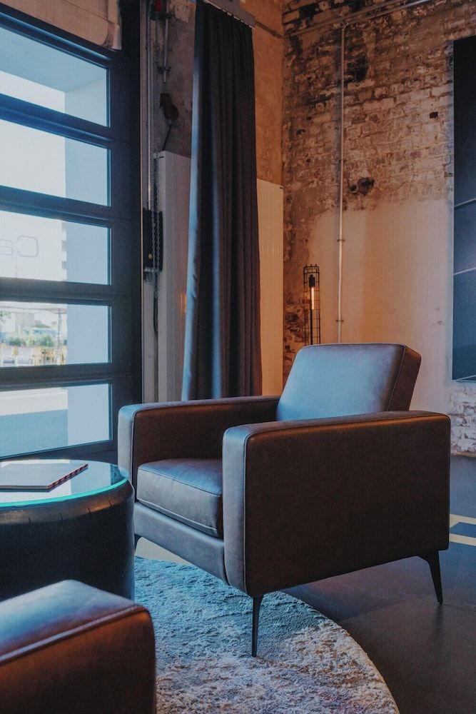 V8 Hotel Köln Racing Suite 5