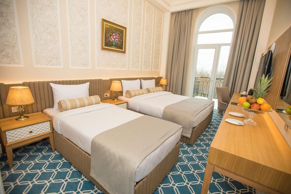 Deluxe Room, 1 King Bed