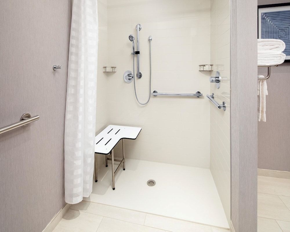 Room, 1 Bedroom, Accessible (Plus, Roll-In Shower)
