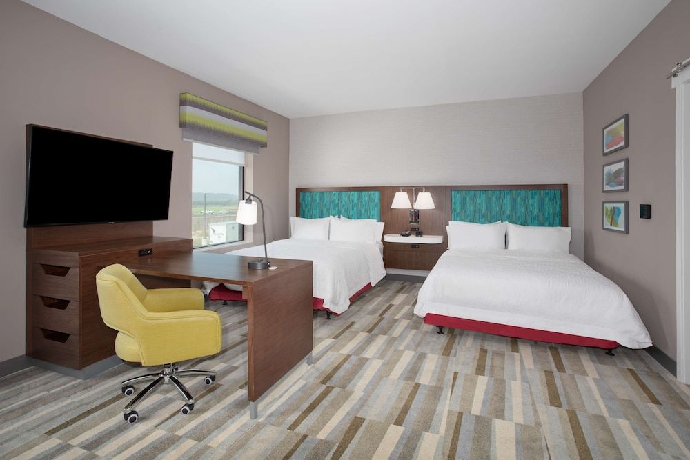 Studio, 2 Queen Beds, Accessible, Bathtub