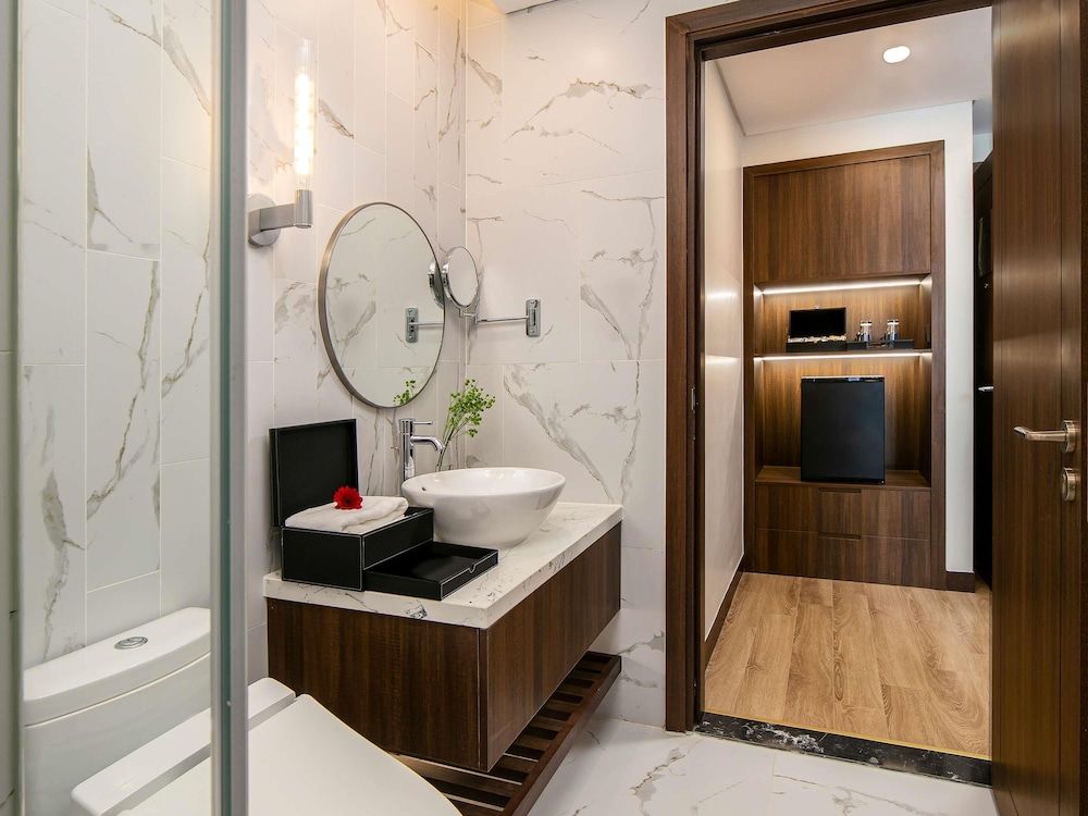 Mövenpick Living West Hanoi Superior Twin Room, 2 Twin Beds 6