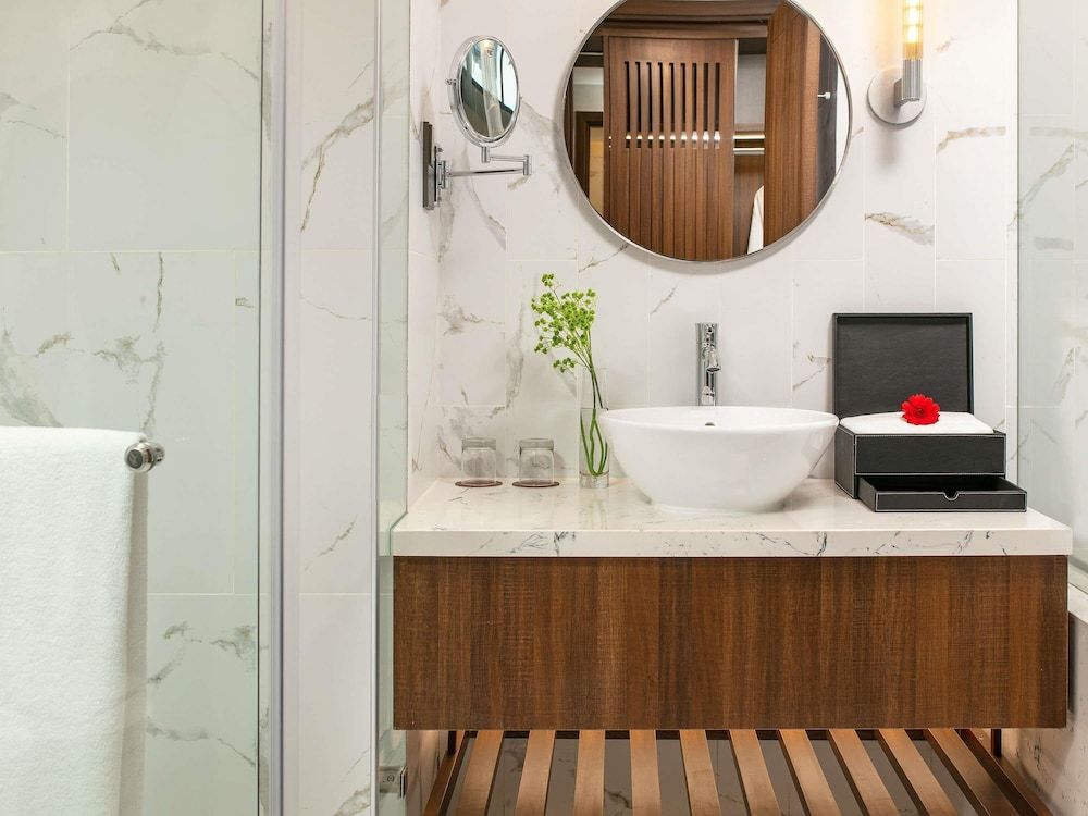 Mövenpick Living West Hanoi Superior Twin Room, 2 Twin Beds 9