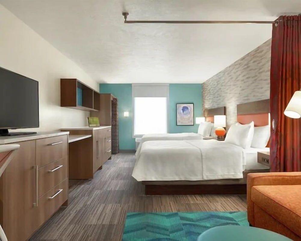 undefined Home2 Suites by Hilton Reno