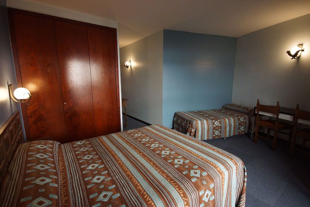 Hotel Folch Triple Room