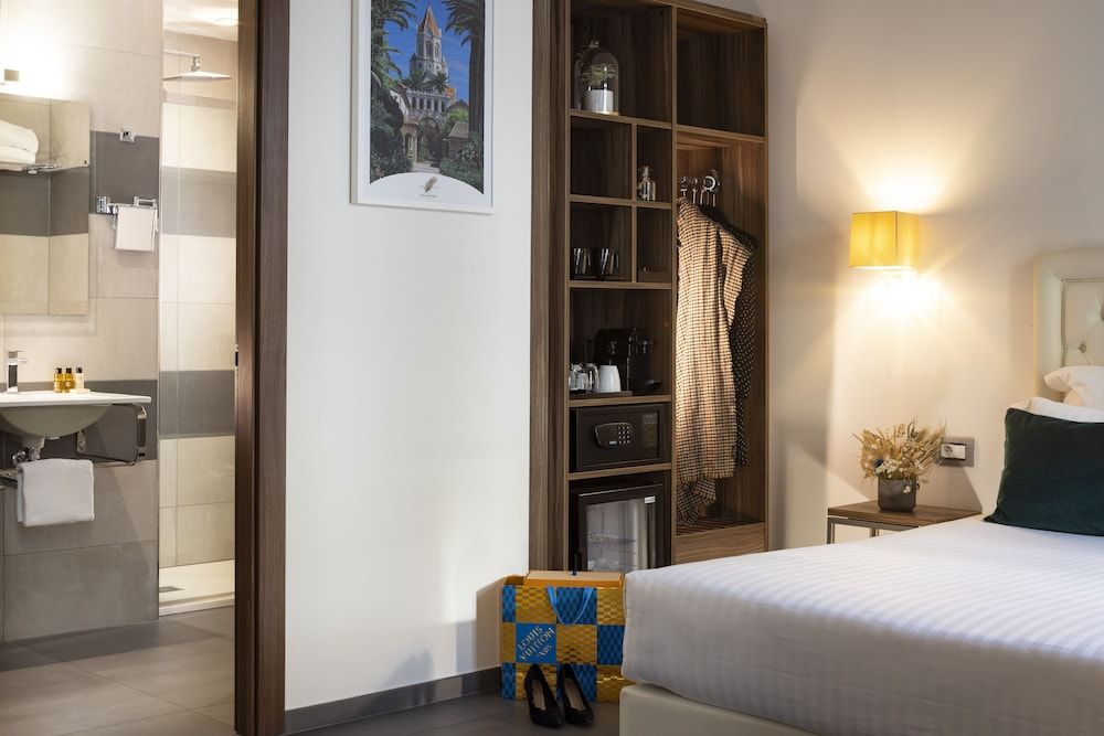 Nice Azur Riviera Standard Double Room 3