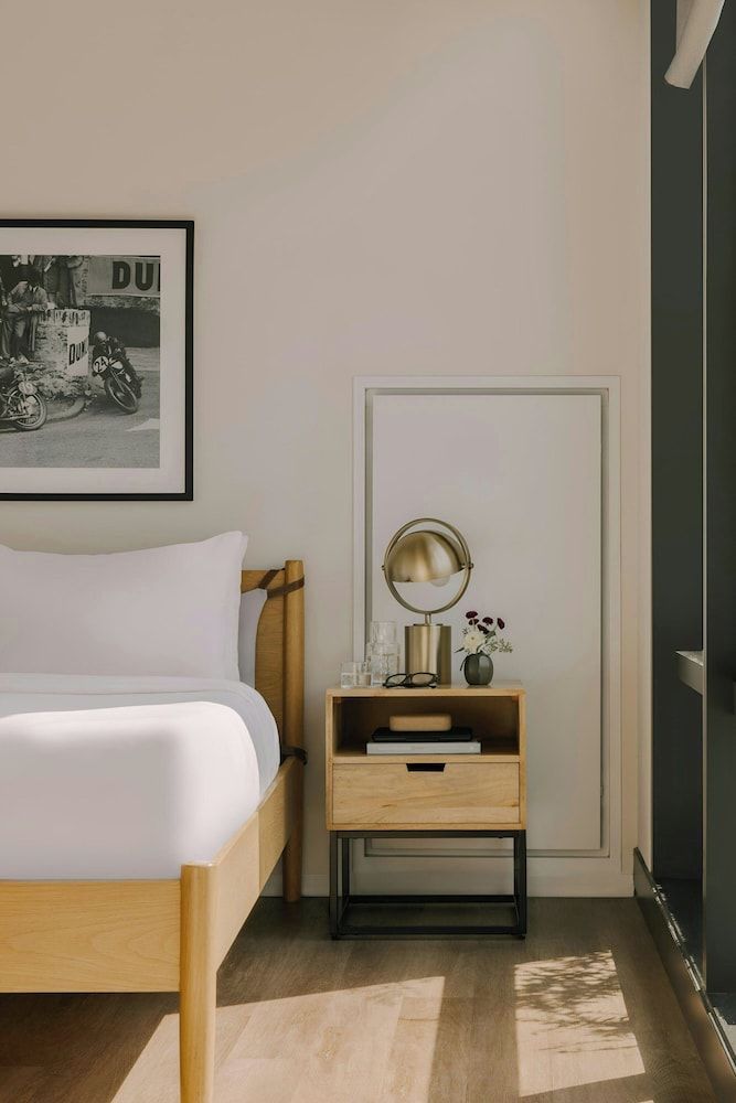 undefined Sonder by Marriott Bonvoy South Wabash Apartments South Loop 8