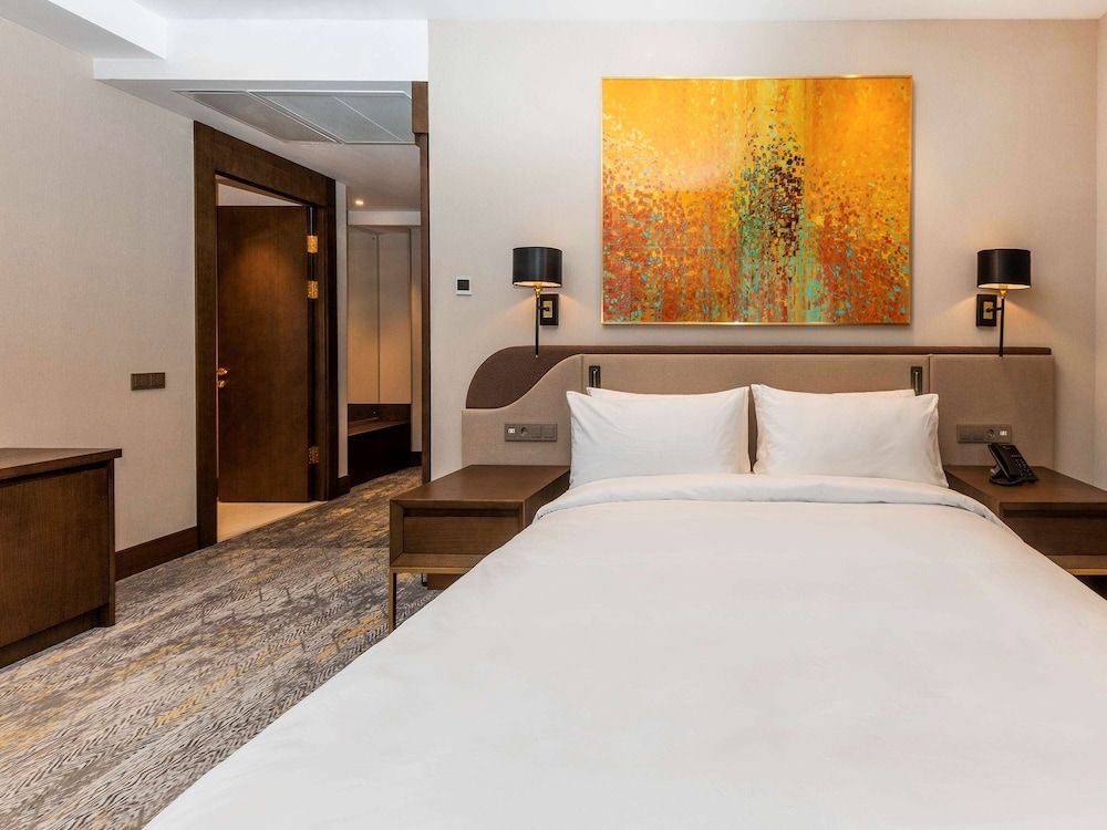 Deluxe Suite, 1 King Bed