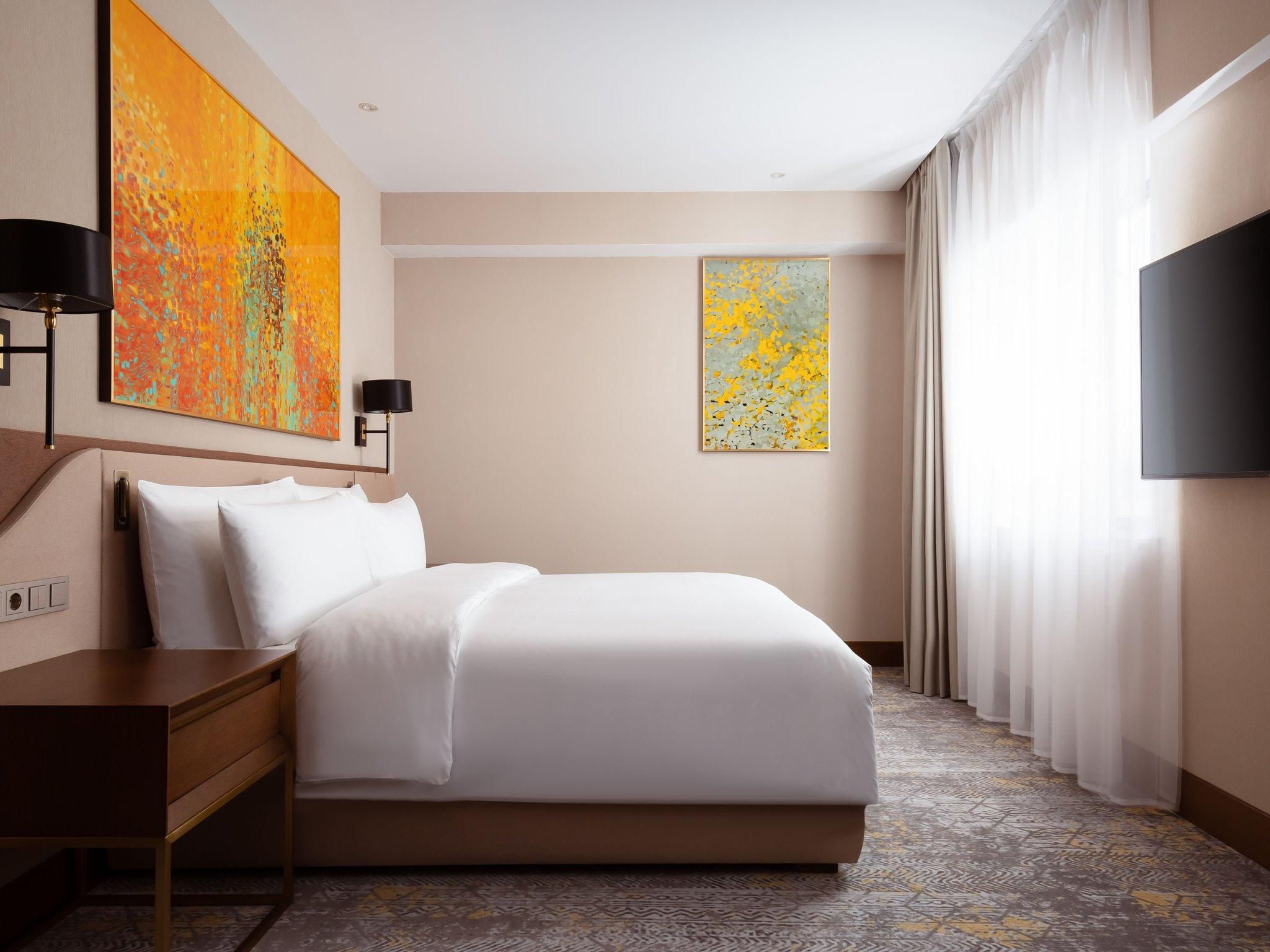 Deluxe Suite with 1 King Size Bed