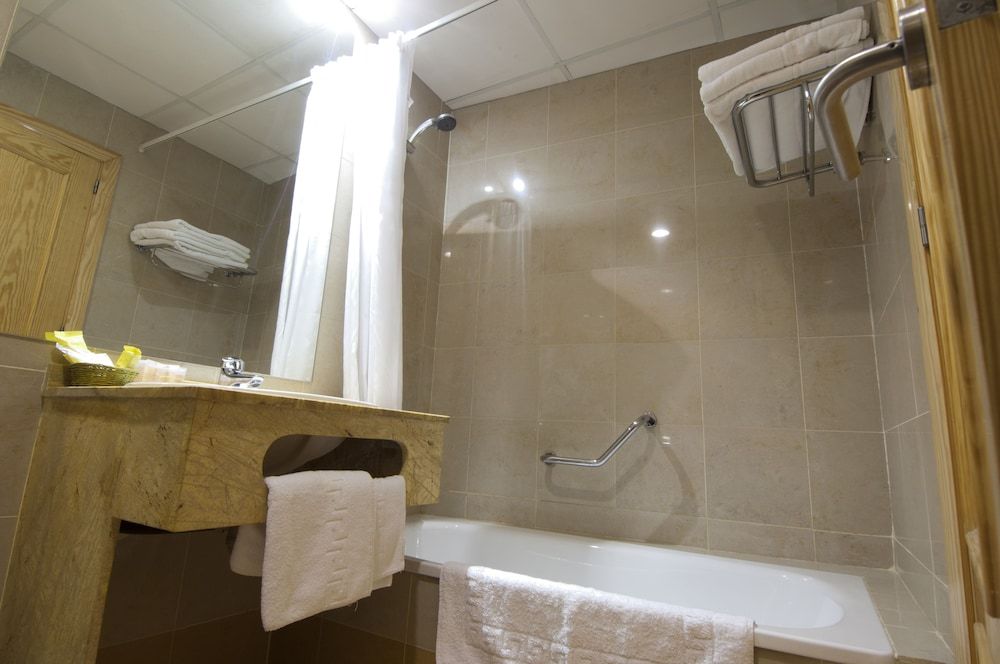 undefined Hotel AACR Museo 10