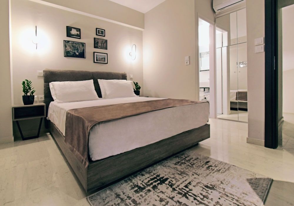 undefined Athens Iris Hotel 10