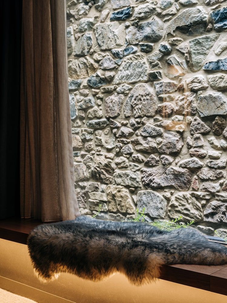 Moss Hotel POD 9