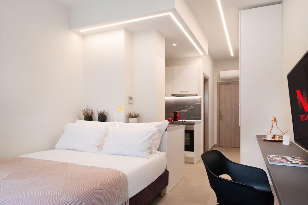 Thess Residences Comfort Twin Room 3