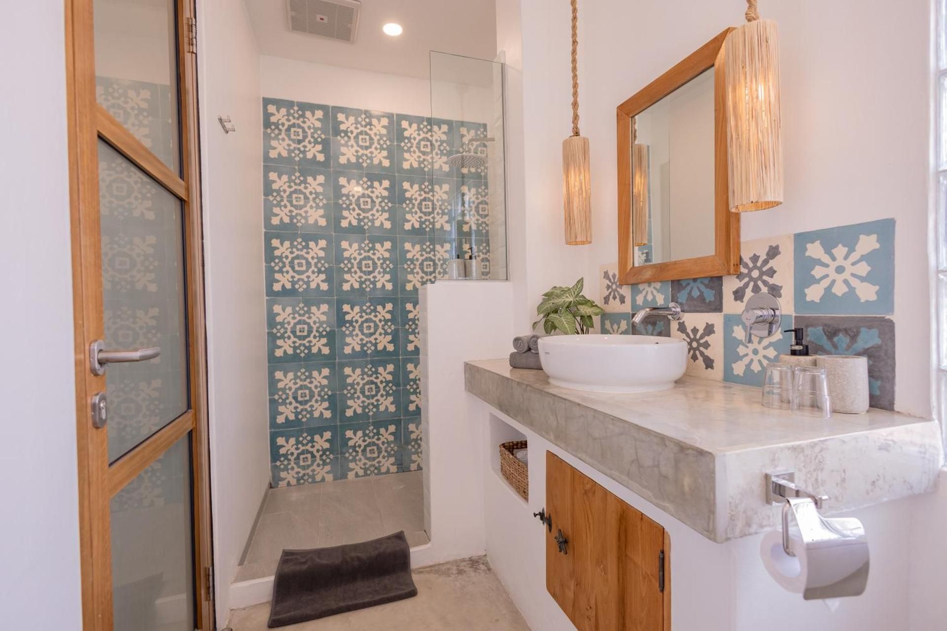 undefined Seaesta Komodo Hotel & Hostel 6