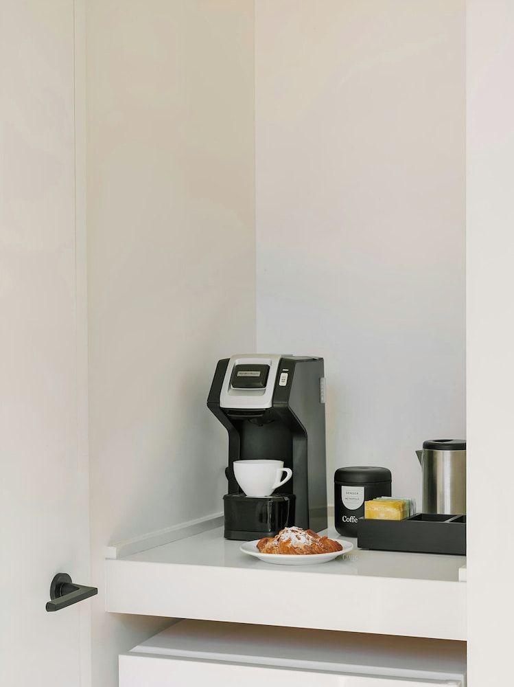 Sonder by Marriott Bonvoy The William Apartments Midtown Room, 1 Queen Bed 9