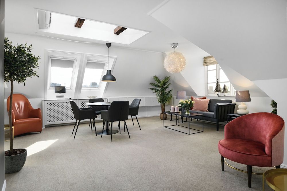 undefined Hotel Tiffany 2