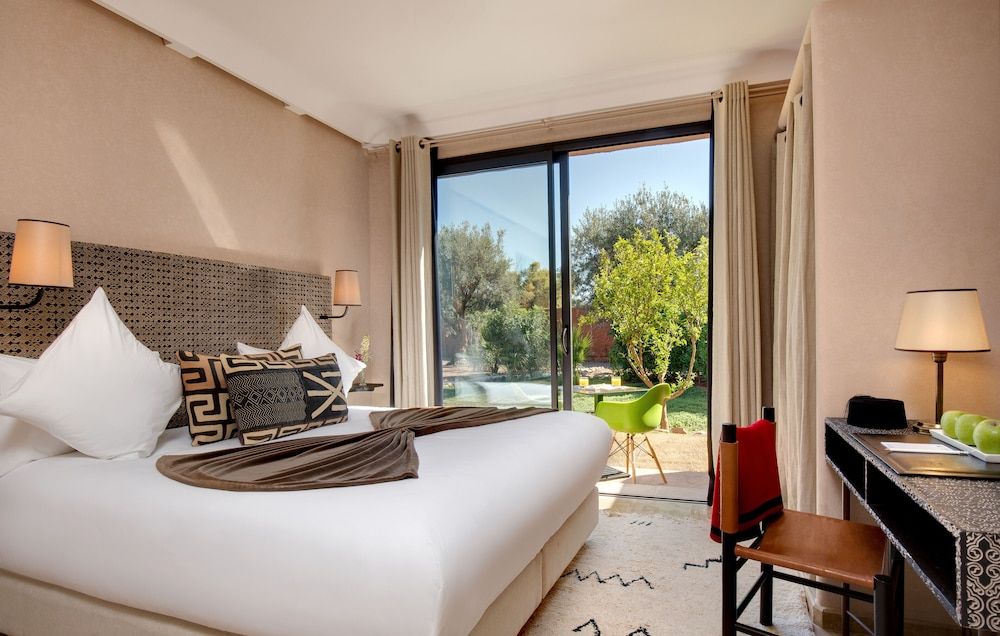 undefined Oasis Lodges 3