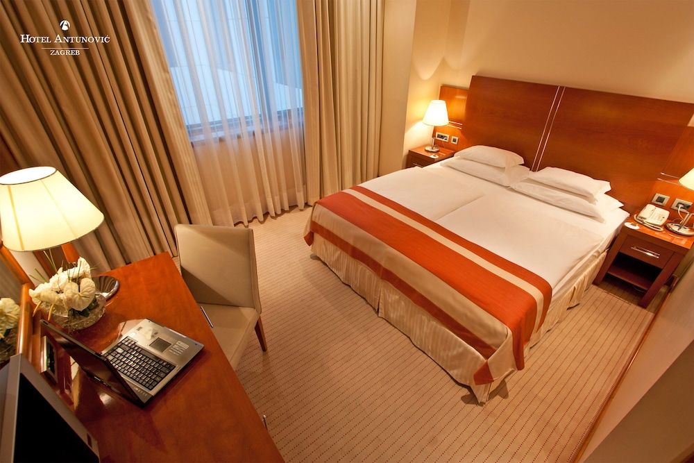 Hotel Antunovic Zagreb Superior Room 2