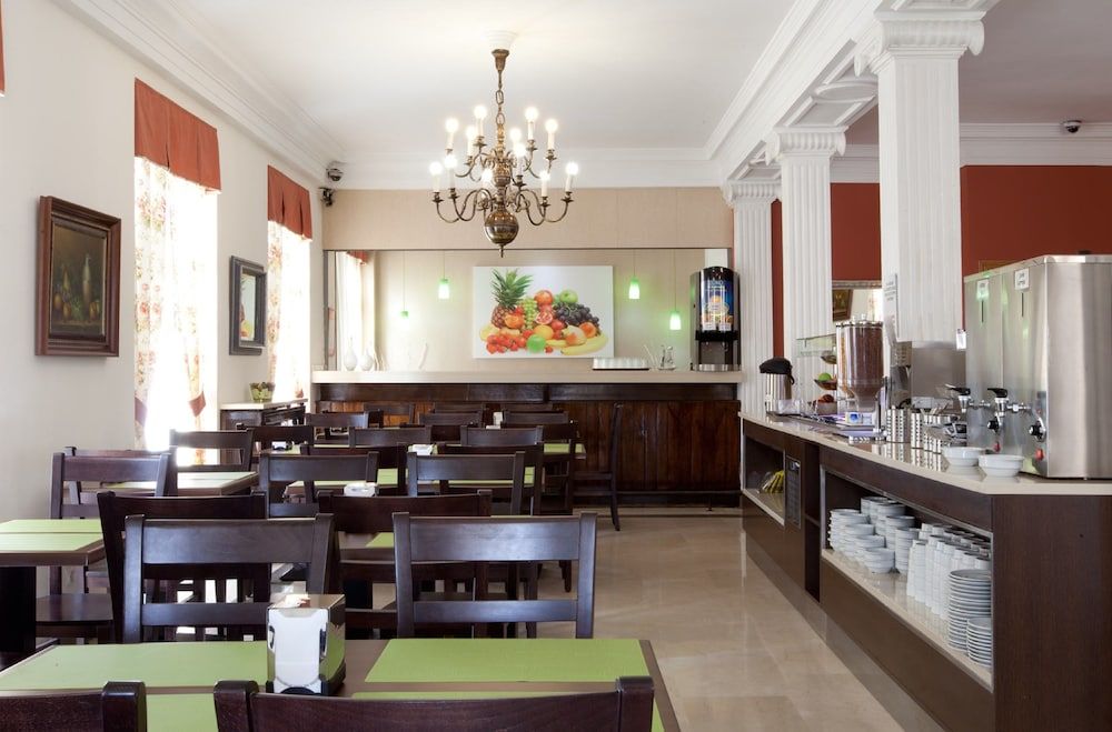 undefined Hotel Mediodia 4