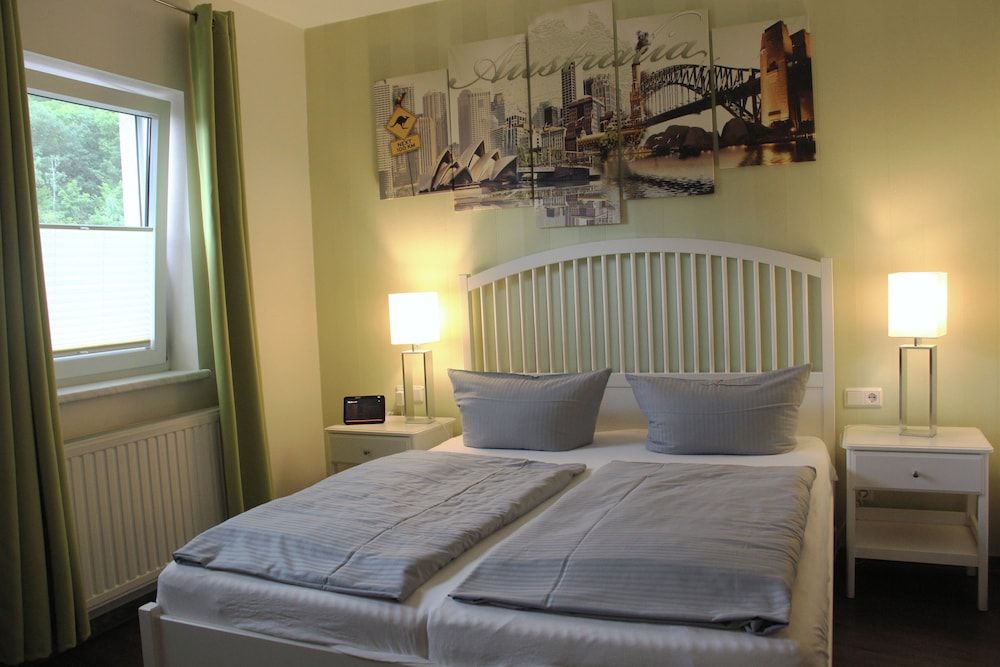 REGIOHOTEL Schanzenhaus Wernigerode Deluxe Double Room Single Use 2