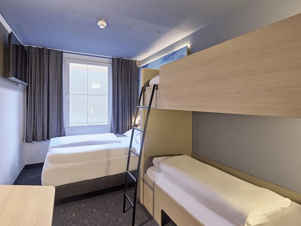 undefined B&B Hotel Köln-Airport 9