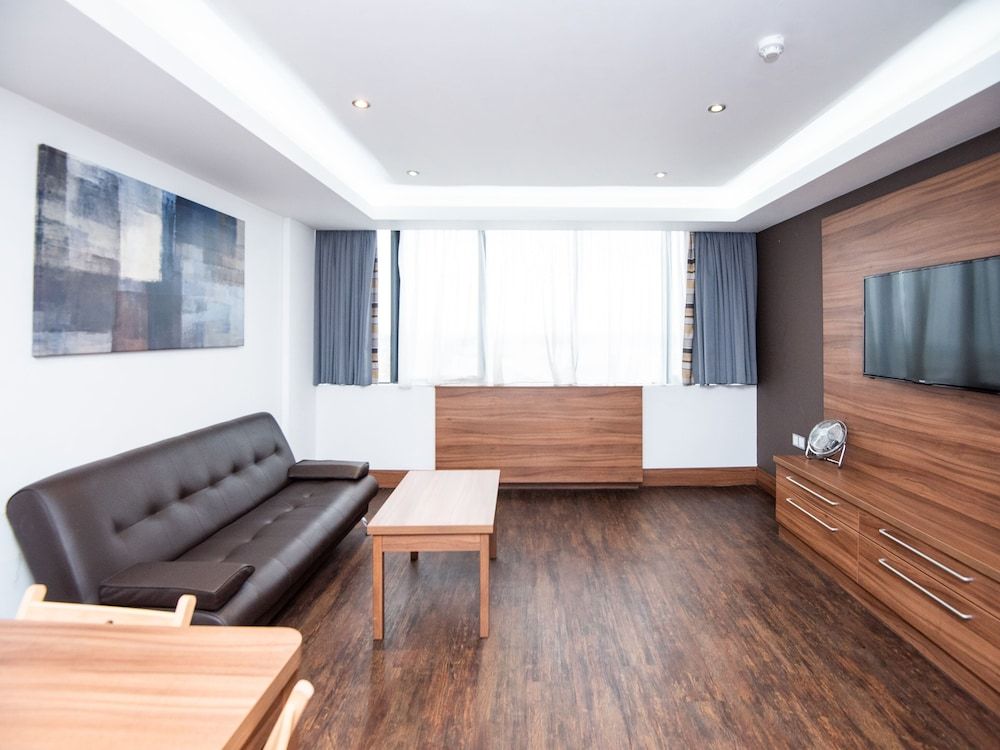 Livin’ Serviced Apartments Superior Suite, 2 Double Beds (Quadruple) 7