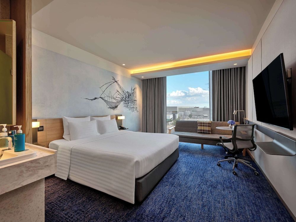 Superior Room, 1 King Bed