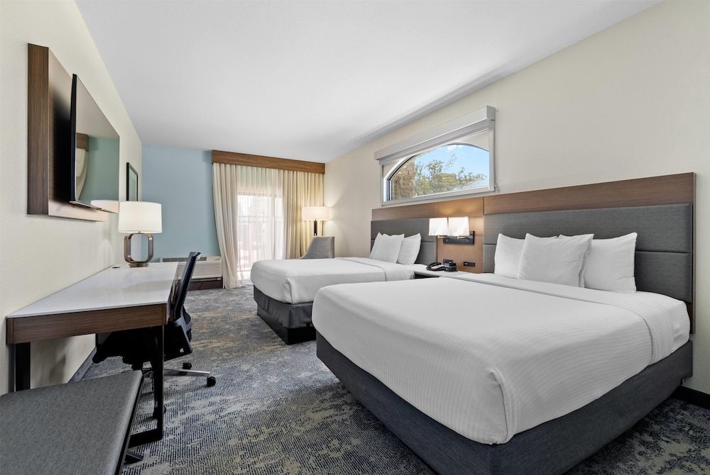 La Quinta Inn & Suites by Wyndham Santa Cruz Room, 2 Queen Beds, Non Smoking 2