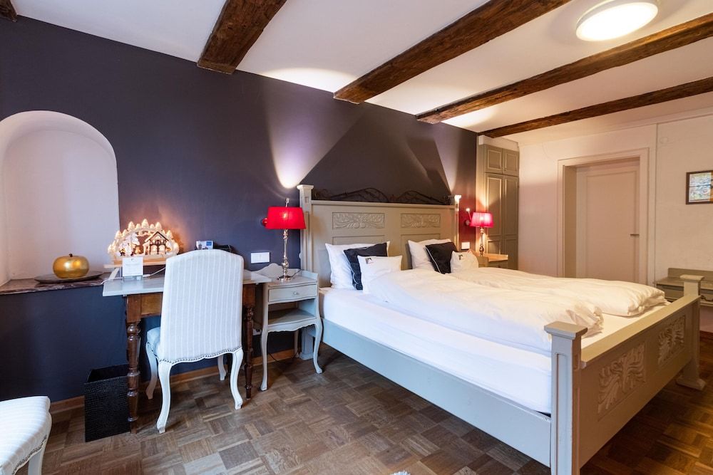 Hotel Herrnschloesschen Deluxe Double Room 3