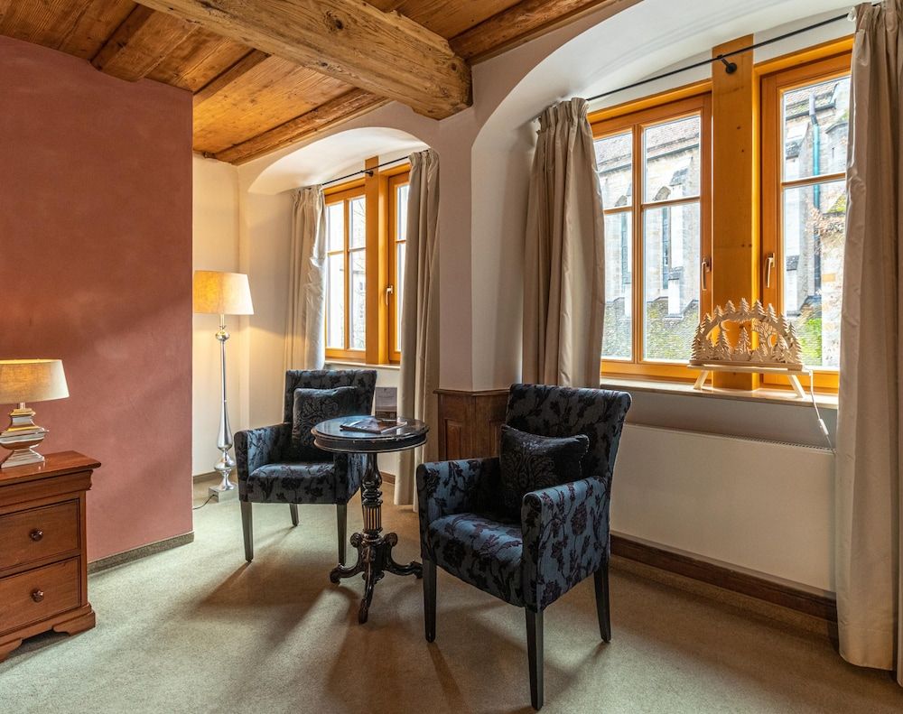 Hotel Herrnschloesschen Deluxe Double Room 7