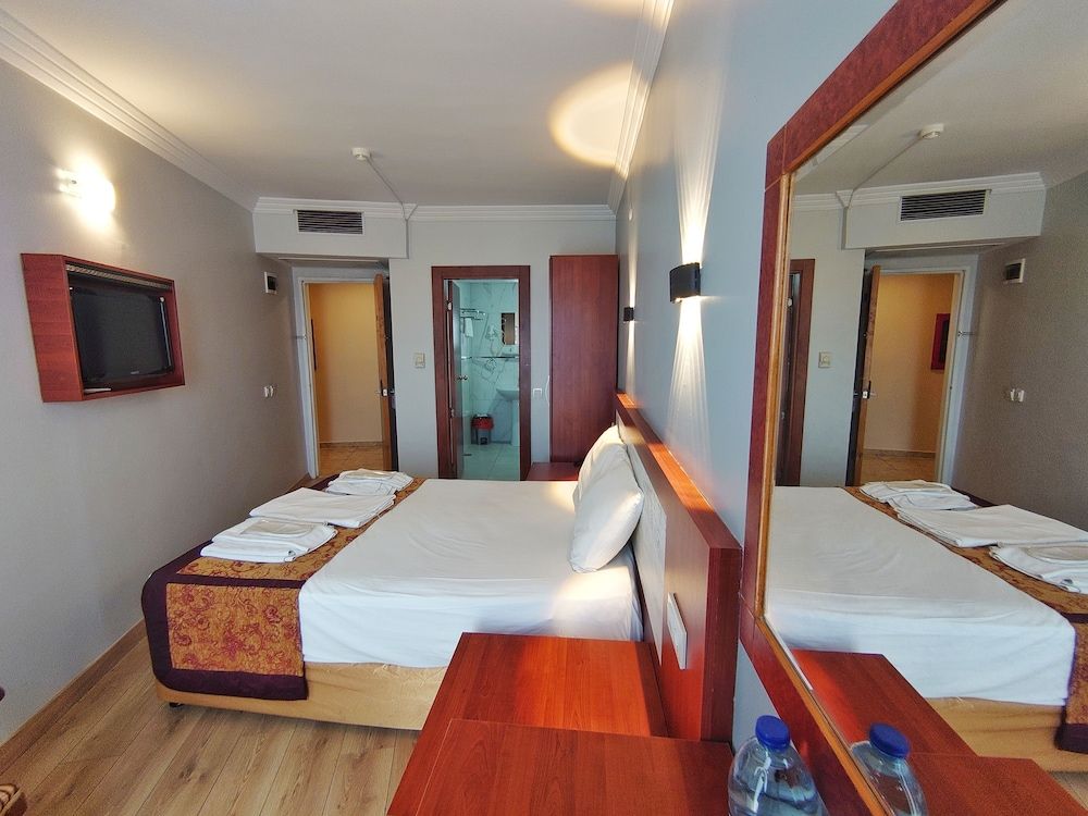 Orient Mintur Hotel Standard Double or Twin Room 3