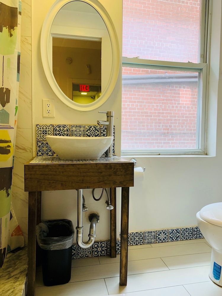 Basic Triple Room