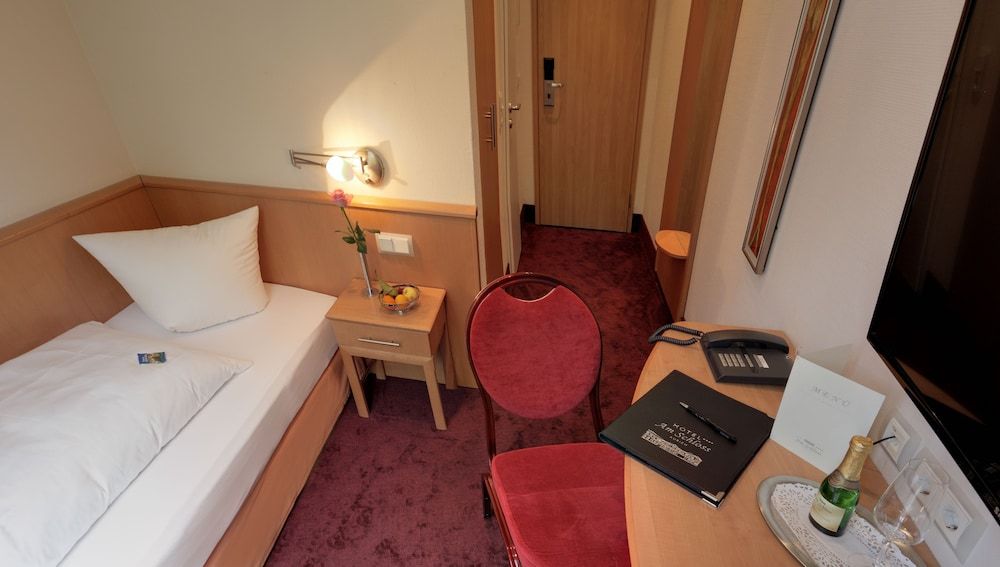 Hotel Am Schloss Aurich Single Room