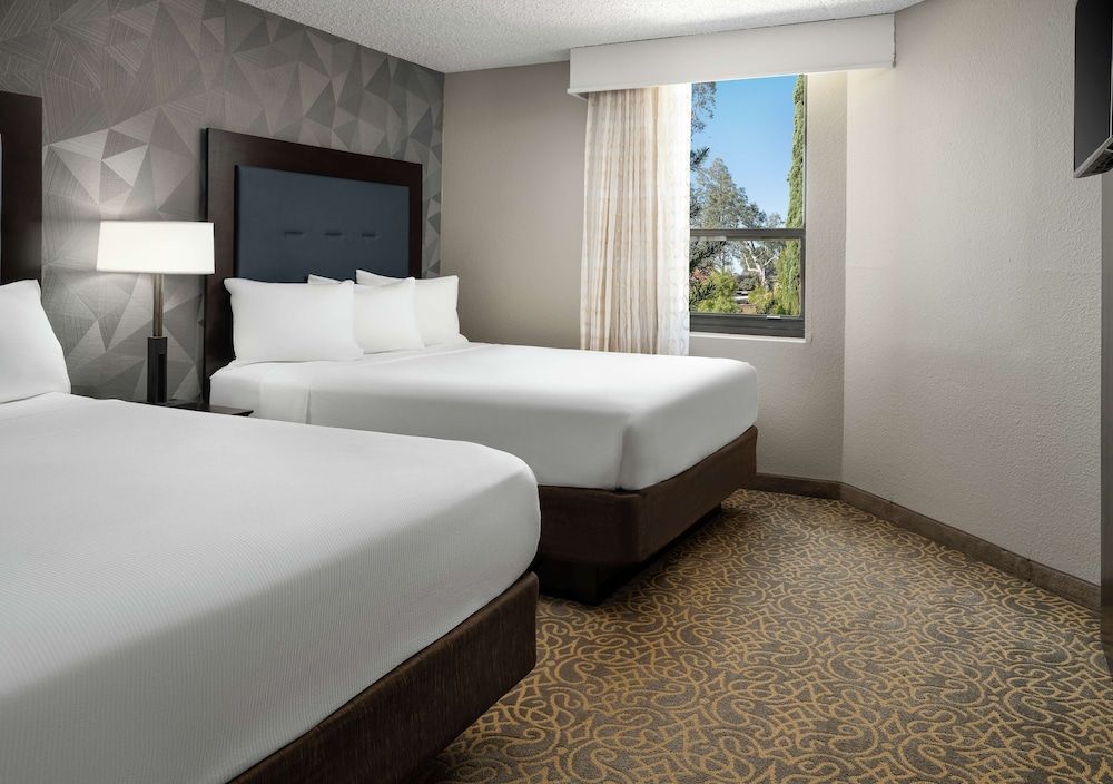 undefined Embassy Suites by Hilton Tucson East 6