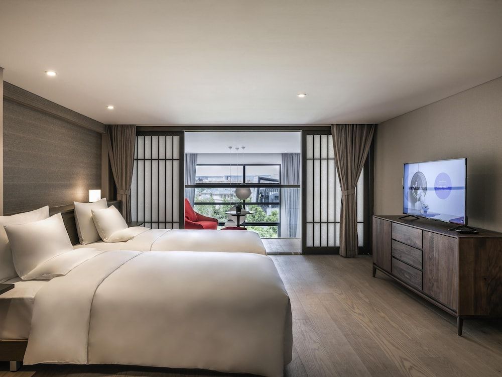 undefined Novotel Suites Shanghai Hongqiao Hotel 5