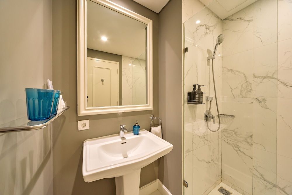 Ashley Sabang Jakarta Superior Double Room 8