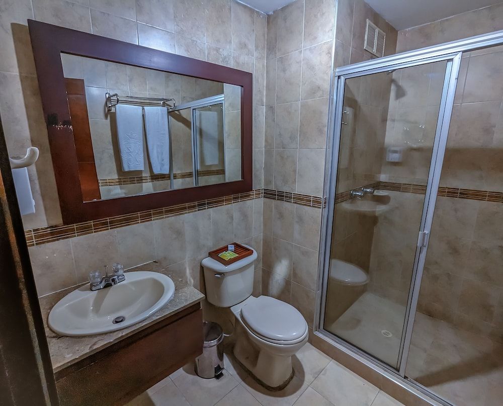 Hotel Charlotte Suite 26 Standard Room 14