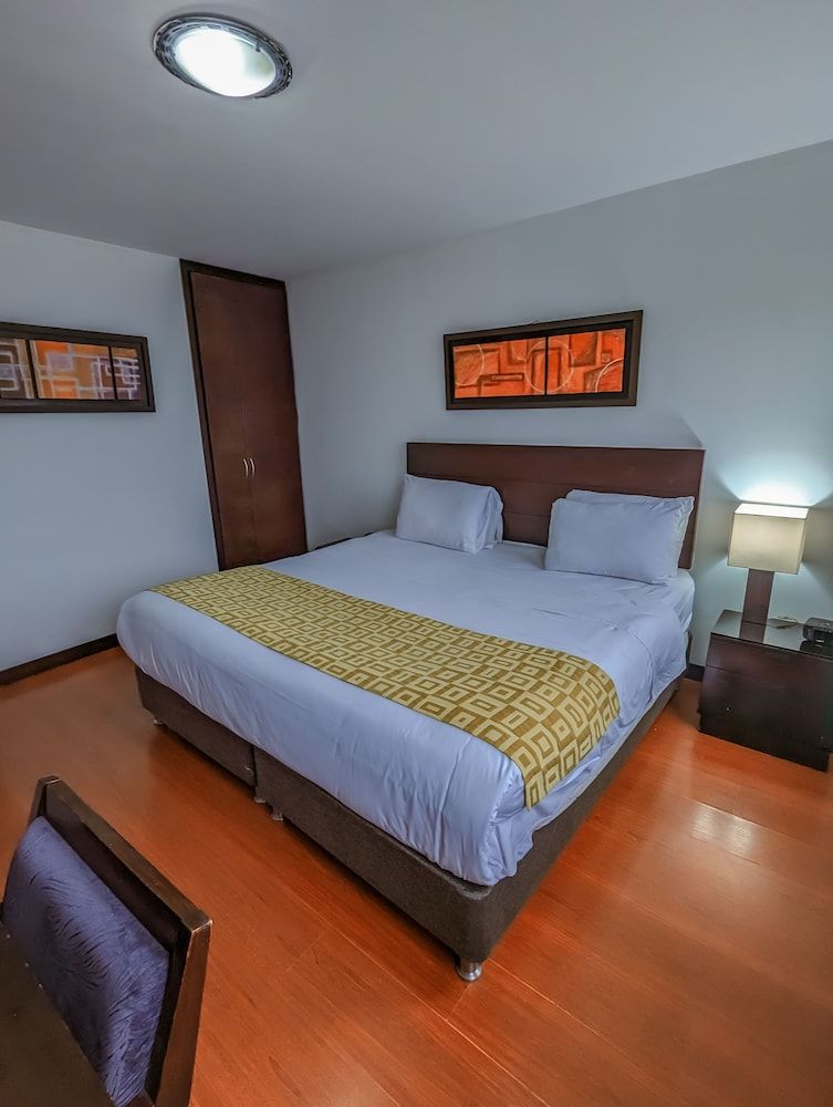 Hotel Charlotte Suite 26 Standard Room