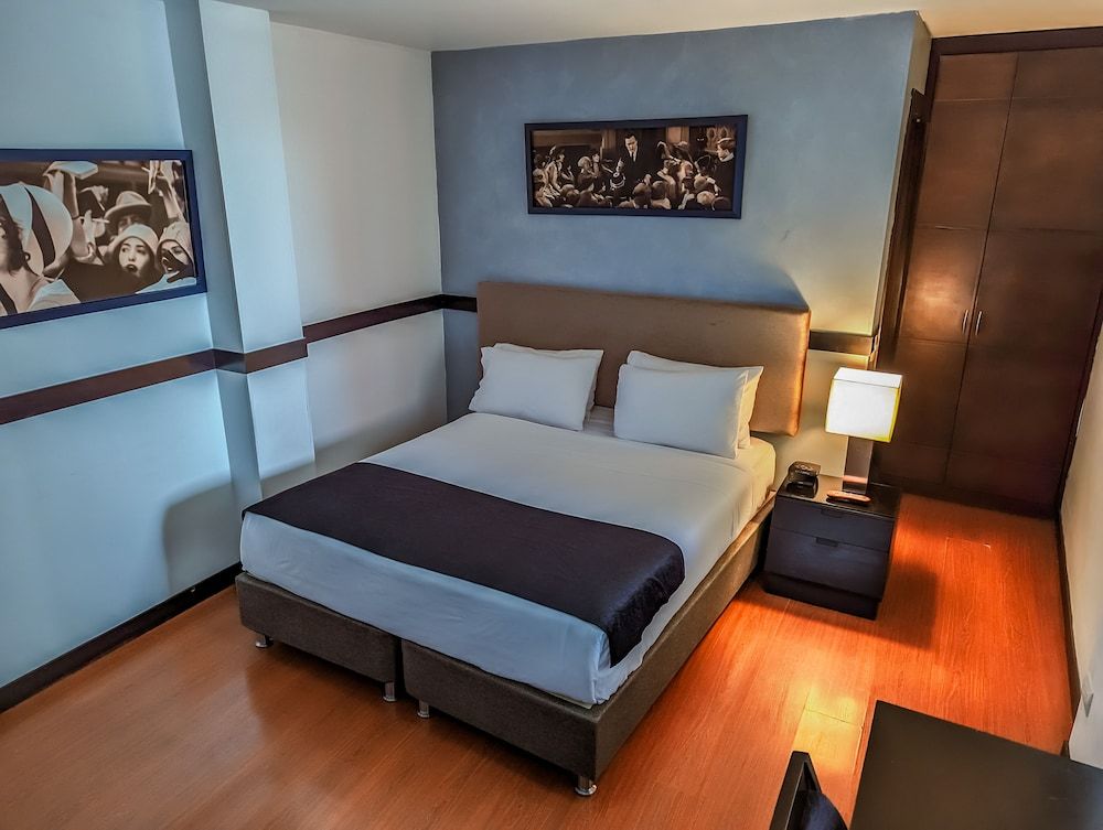 Hotel Charlotte Suite 26 Standard Room 2