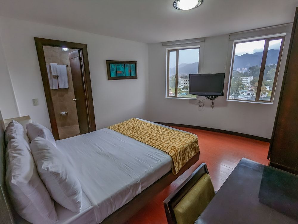 Hotel Charlotte Suite 26 Standard Room 9