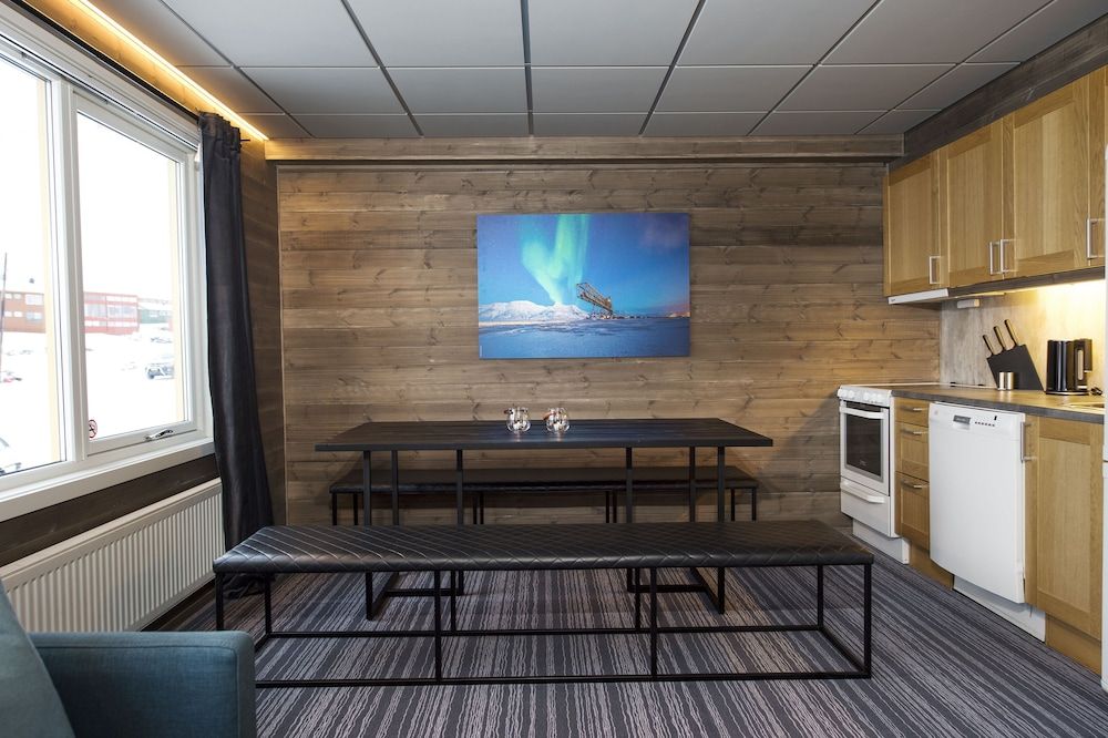 Svalbard Hotell - Lodge Family Apartment, 2 Bedrooms 5