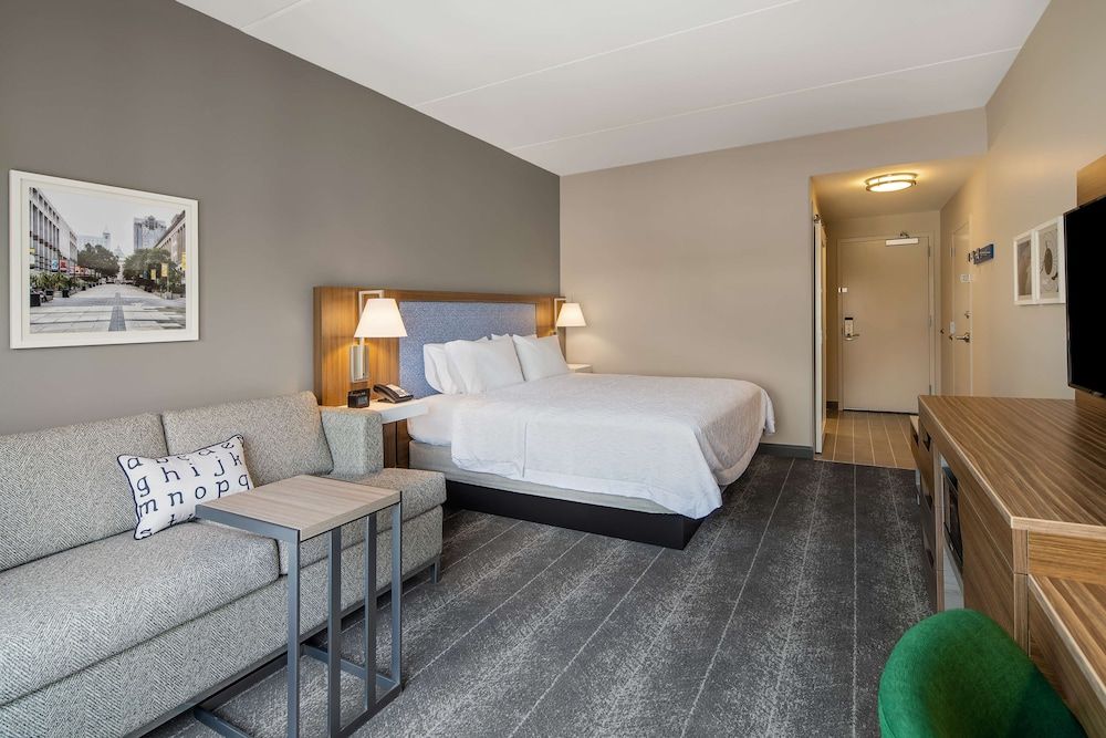 Room, 1 King Bed with Sofa bed, Accessible, Refrigerator & Microwave (Hearing)