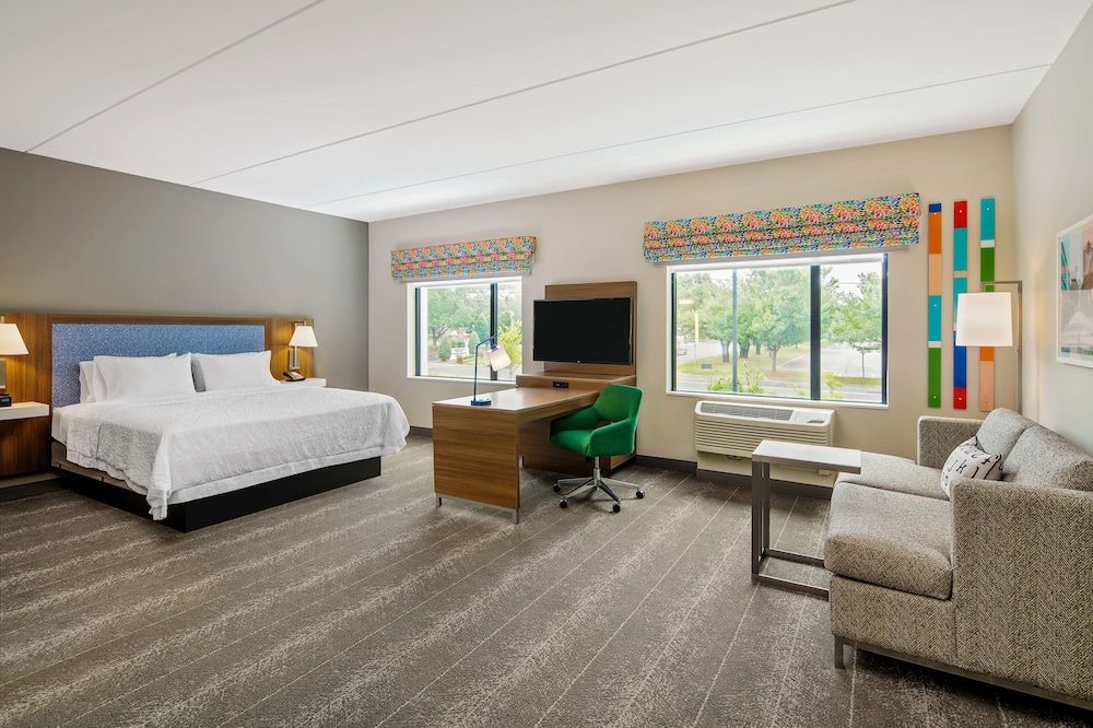 Suite, 2 Queen Beds, Accessible, Non Smoking (Hearing)