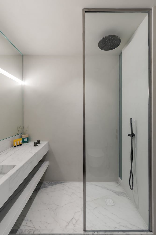 Hotel Scenario Superior Room 11