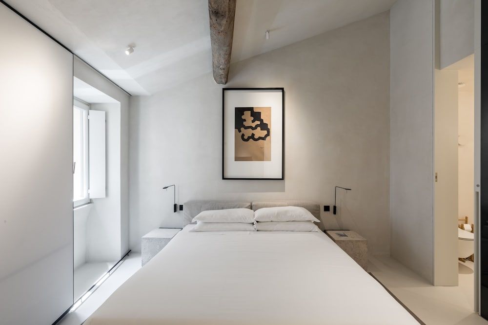 undefined Hotel Scenario 8